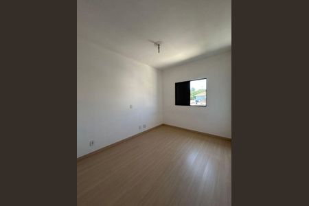Casa à venda com 3 quartos, 104m² em Vila Lucia, São Paulo