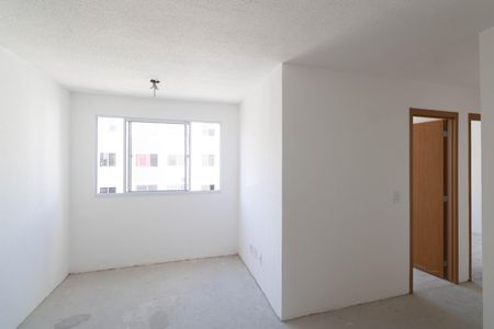 Sala de apartamento para alugar com 2 quartos, 45m² em Santa Cruz, Rio de Janeiro