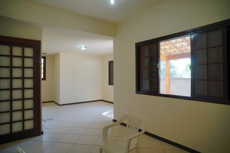 Casa para alugar com 472m², 4 quartos e 5 vagasSala de Jantar