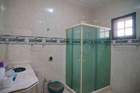 Casa para alugar com 472m², 4 quartos e 5 vagasBanheiro do Quarto 3