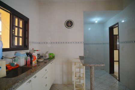 Casa para alugar com 472m², 4 quartos e 5 vagasCozinha