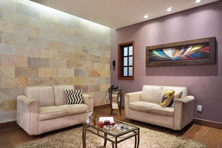 Sala  de casa à venda com 3 quartos, 210m² em Pqe Recreio, Contagem