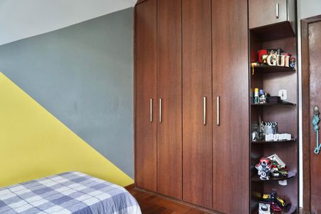Quarto 1 de casa à venda com 3 quartos, 210m² em Pqe Recreio, Contagem