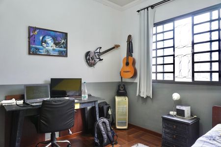 Casa à venda com 210m², 3 quartos e 3 vagasQuarto 1