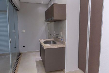 Casa de condomínio para alugar com 320m², 3 quartos e 4 vagas Casa de condomínio para alugar com 320m², 3 quartos e 4 vagasÁrea de Serviço