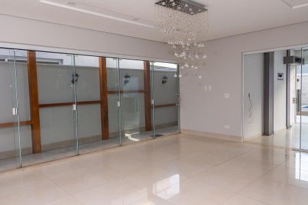 Casa de condomínio para alugar com 320m², 3 quartos e 4 vagas Casa de condomínio para alugar com 320m², 3 quartos e 4 vagasSala Jantar