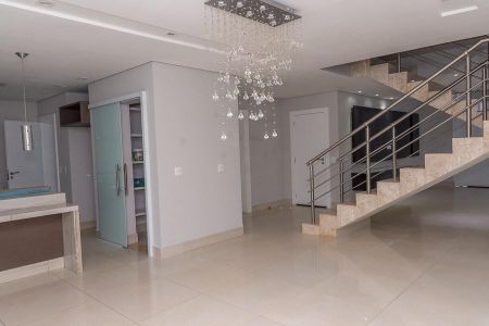 Casa de condomínio para alugar com 320m², 3 quartos e 4 vagas Casa de condomínio para alugar com 320m², 3 quartos e 4 vagasSala Jantar