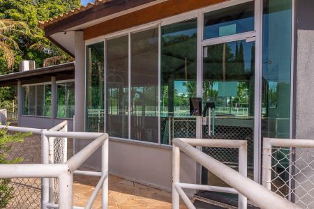 Casa de condomínio para alugar com 320m², 3 quartos e 4 vagas Casa de condomínio para alugar com 320m², 3 quartos e 4 vagasÁrea Comum - Sala de ginastica