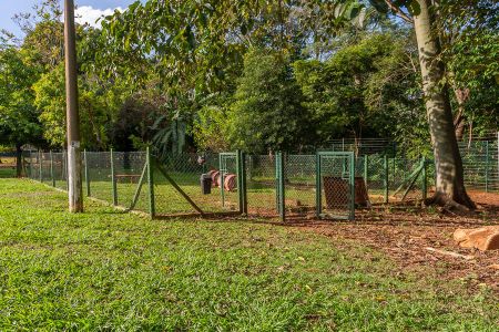 Casa de condomínio para alugar com 320m², 3 quartos e 4 vagas Casa de condomínio para alugar com 320m², 3 quartos e 4 vagasÁrea Comum -Espaço Pet