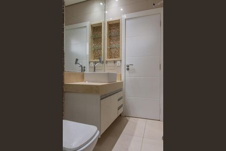 Casa de condomínio para alugar com 320m², 3 quartos e 4 vagas Casa de condomínio para alugar com 320m², 3 quartos e 4 vagasBanheiro Suíte 3