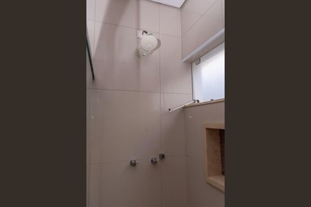 Casa de condomínio para alugar com 320m², 3 quartos e 4 vagas Casa de condomínio para alugar com 320m², 3 quartos e 4 vagasBanheiro Suíte 1