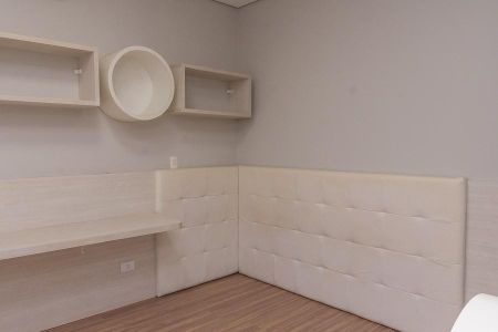 Casa de condomínio para alugar com 320m², 3 quartos e 4 vagas Casa de condomínio para alugar com 320m², 3 quartos e 4 vagasPiso Superior-Suíte 2