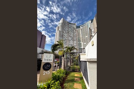 Apartamento à venda com 71m², 2 quartos e 1 vagafachada do predio