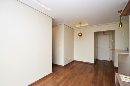 Apartamento à venda com 71m², 2 quartos e 1 vagaSala