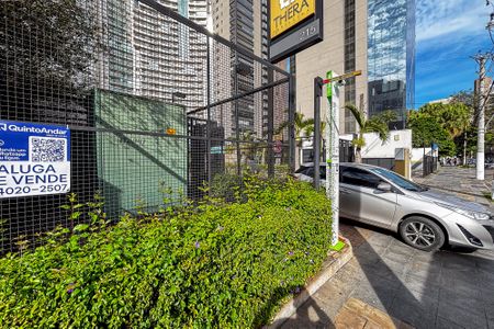 Apartamento à venda com 71m², 2 quartos e 1 vagafachada do predio
