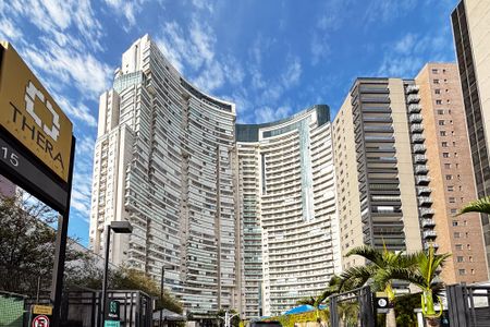 Apartamento à venda com 71m², 2 quartos e 1 vagafachada do predio