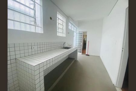 Cozinha de apartamento para alugar com 3 quartos, 87m² em Prado, Belo Horizonte
