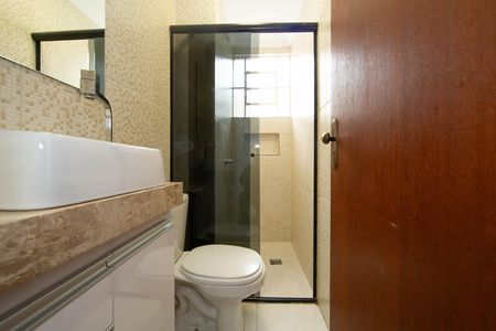 Apartamento à venda com 50m², 2 quartos e 1 vagaBANHEIRO