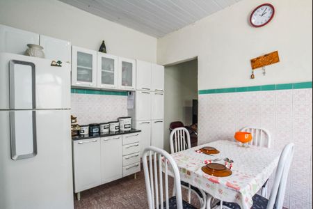 Apartamento à venda com 134m², 4 quartos e 5 vagasCozinha 1