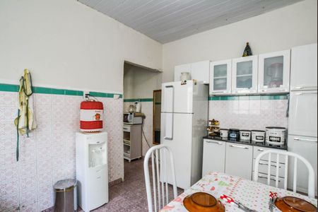 Apartamento à venda com 134m², 4 quartos e 5 vagasCozinha 1