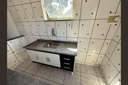 Sala/Cozinha de casa para alugar com 2 quartos, 70m² em Estrada da Sauda, Petrópolis