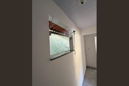 Casa para alugar com 70m², 2 quartos e sem vaga Casa para alugar com 70m², 2 quartos e sem vagaQuarto