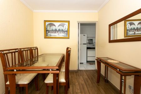 Apartamento à venda com 58m², 2 quartos e 1 vagaSala