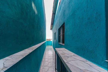 Casa à venda com 89m², 2 quartos e 1 vagaQuintal Lateral