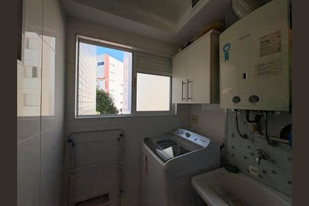 Apartamento à venda com 71m², 3 quartos e 1 vaga Apartamento à venda com 71m², 3 quartos e 1 vagaÁrea de Serviço