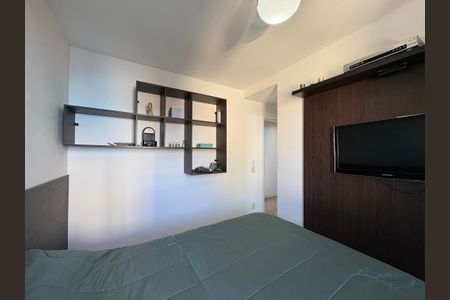 Apartamento à venda com 71m², 3 quartos e 1 vaga Apartamento à venda com 71m², 3 quartos e 1 vagaSuíte