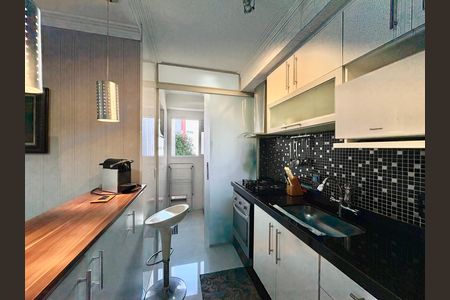 Apartamento à venda com 71m², 3 quartos e 1 vaga Apartamento à venda com 71m², 3 quartos e 1 vagaCozinha