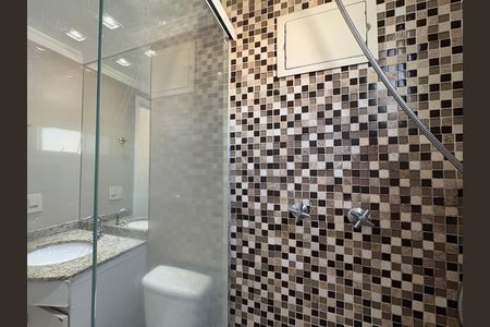Apartamento à venda com 71m², 3 quartos e 1 vaga Apartamento à venda com 71m², 3 quartos e 1 vagaBanheiro da Suíte