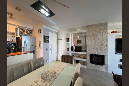 Apartamento à venda com 71m², 3 quartos e 1 vaga Apartamento à venda com 71m², 3 quartos e 1 vagaSala de Jantar