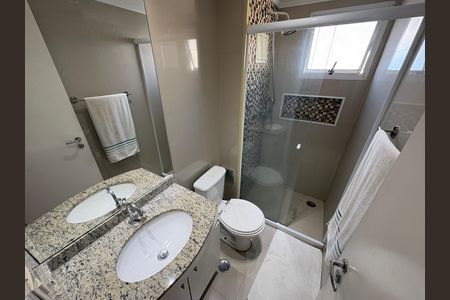 Apartamento à venda com 71m², 3 quartos e 1 vaga Apartamento à venda com 71m², 3 quartos e 1 vagaBanheiro da Suíte