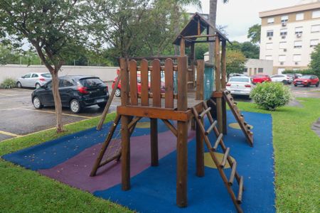 Apartamento à venda com 75m², 2 quartos e sem vagaÁrea comum - Playground
