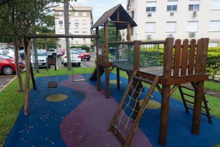 Apartamento à venda com 75m², 2 quartos e sem vagaÁrea comum - Playground