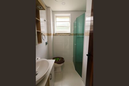 Apartamento à venda com 75m², 2 quartos e sem vagaBanheiro