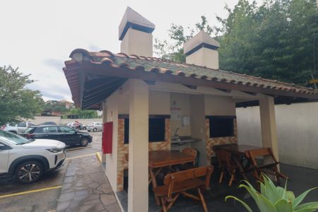 Apartamento à venda com 75m², 2 quartos e sem vagaÁrea comum - Churrasqueira