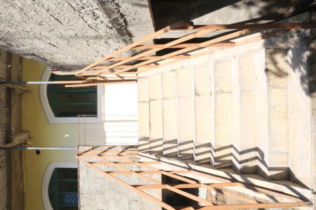 escada de casa para alugar com 2 quartos, 80m² em Rodilândia, Nova Iguaçu