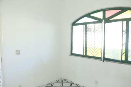 Casa para alugar com 80m², 2 quartos e 1 vagaquarto