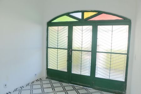 Casa para alugar com 80m², 2 quartos e 1 vagasala