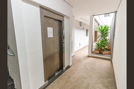 Apartamento à venda com 35m², 1 quarto e sem vaga