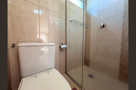 Apartamento à venda com 270m², 4 quartos e 2 vagasBanheiro 2