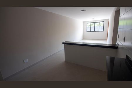 Apartamento para alugar com 70m², 2 quartos e 1 vagaCozinha