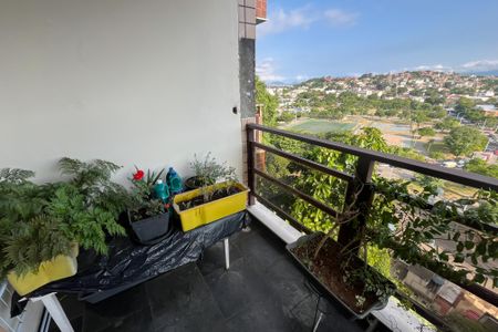 Apartamento para alugar com 184m², 3 quartos e 2 vagasVaranda