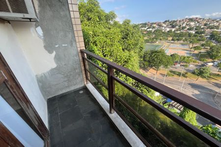 Apartamento para alugar com 184m², 3 quartos e 2 vagasVaranda