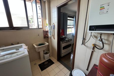 Apartamento para alugar com 184m², 3 quartos e 2 vagasÁrea de Serviço