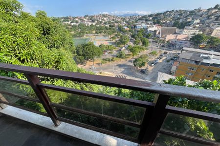 Apartamento para alugar com 184m², 3 quartos e 2 vagasVaranda