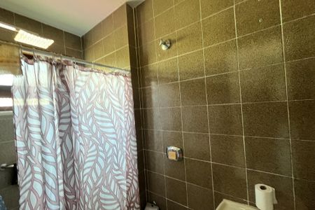 Apartamento para alugar com 184m², 3 quartos e 2 vagasBanheiro de serviço