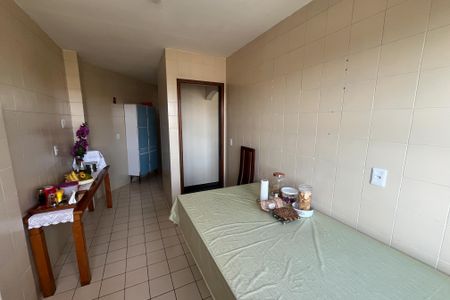 Apartamento para alugar com 184m², 3 quartos e 2 vagasCopa
